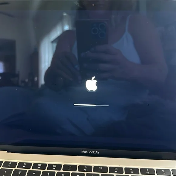 Apple MacBook Air